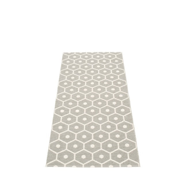 70x160cm / 2.25x5.25ft HONEY RUG- WARM GREY/VANILLA