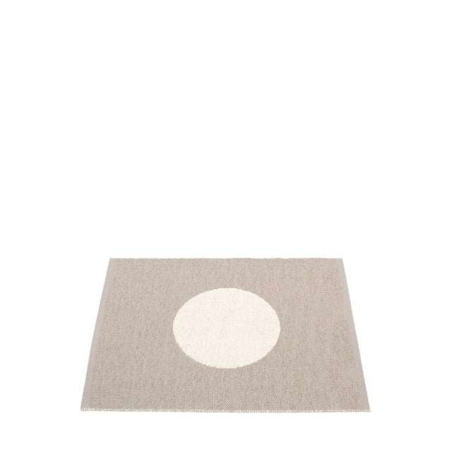 70x90cm / 2.25x3ft VERA RUG SMALL ONE MUD/VANILLA