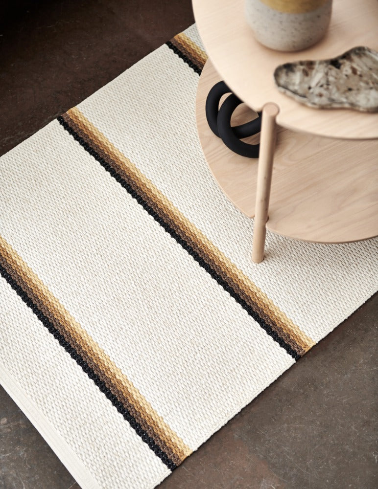 70x90cm / 2.25x3ft OLLE RUG - Ochre