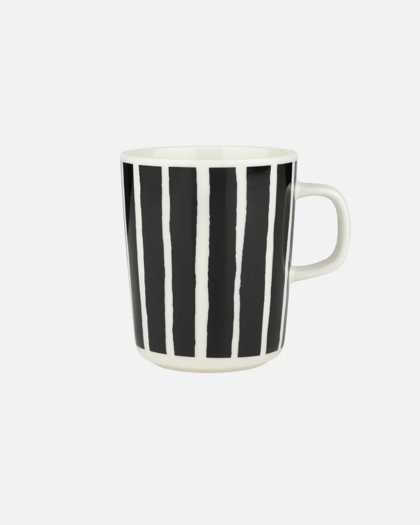 Oiva / Piccolo Muki 2,5 Dl mug white black