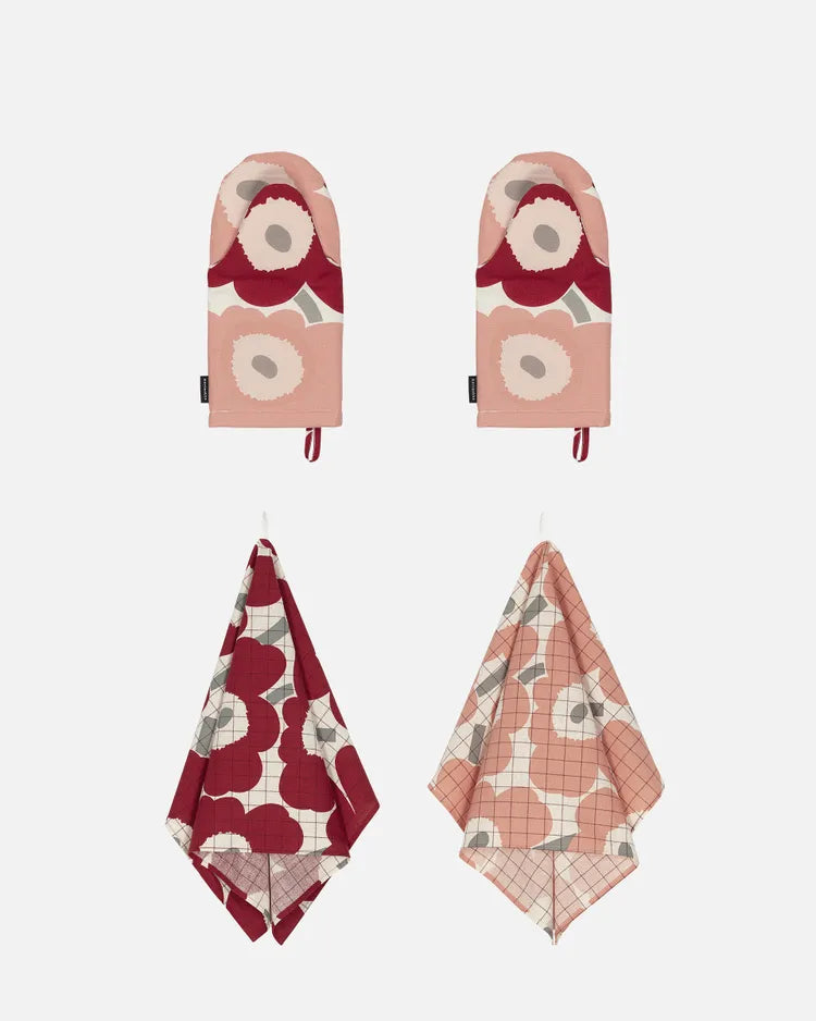 Pieni Unikko Keittiötekstiilisetti set oven mitts tea towels cotton dark cherry rose