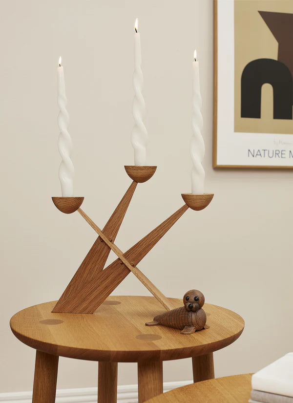 Caravel candlestick by Spring Copenhagen (Oak)