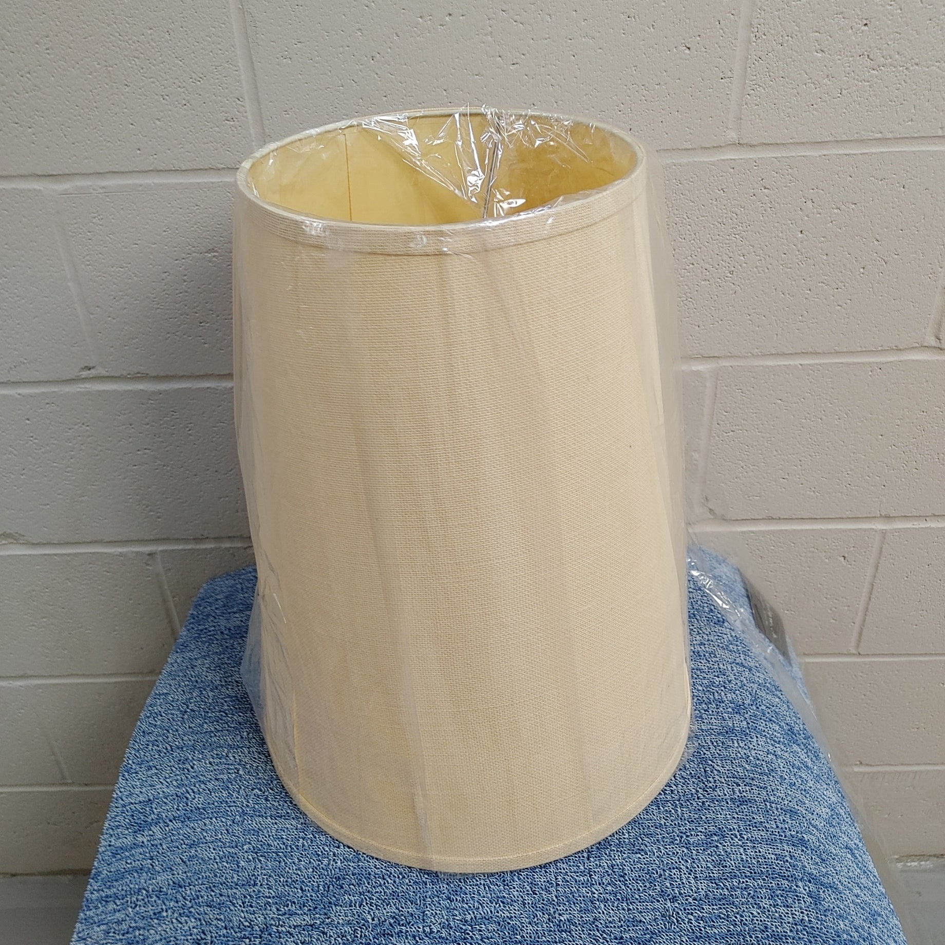 Lampshades In stock #15 standard natural burlap