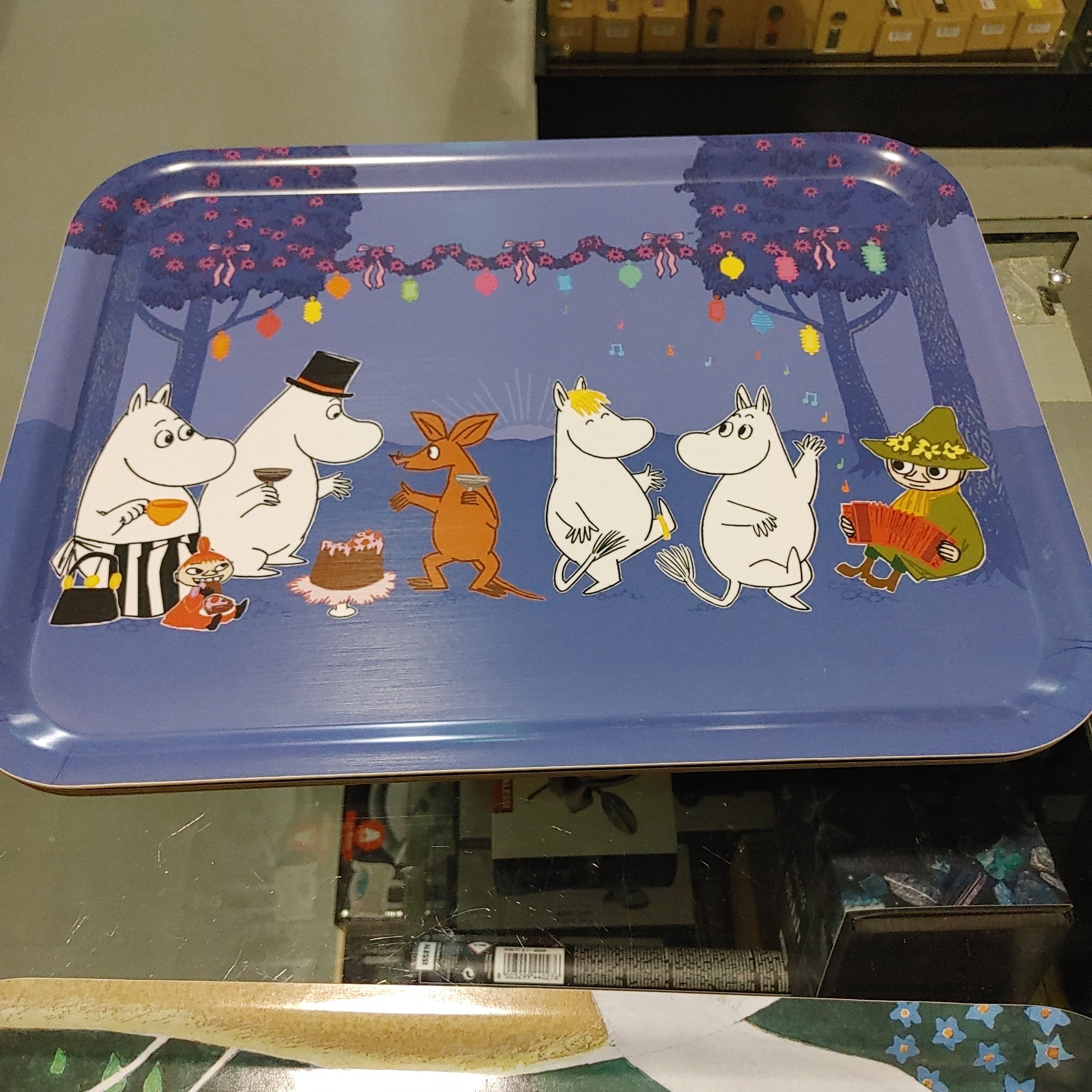 Tray 43x33 PartyMoomin Birch