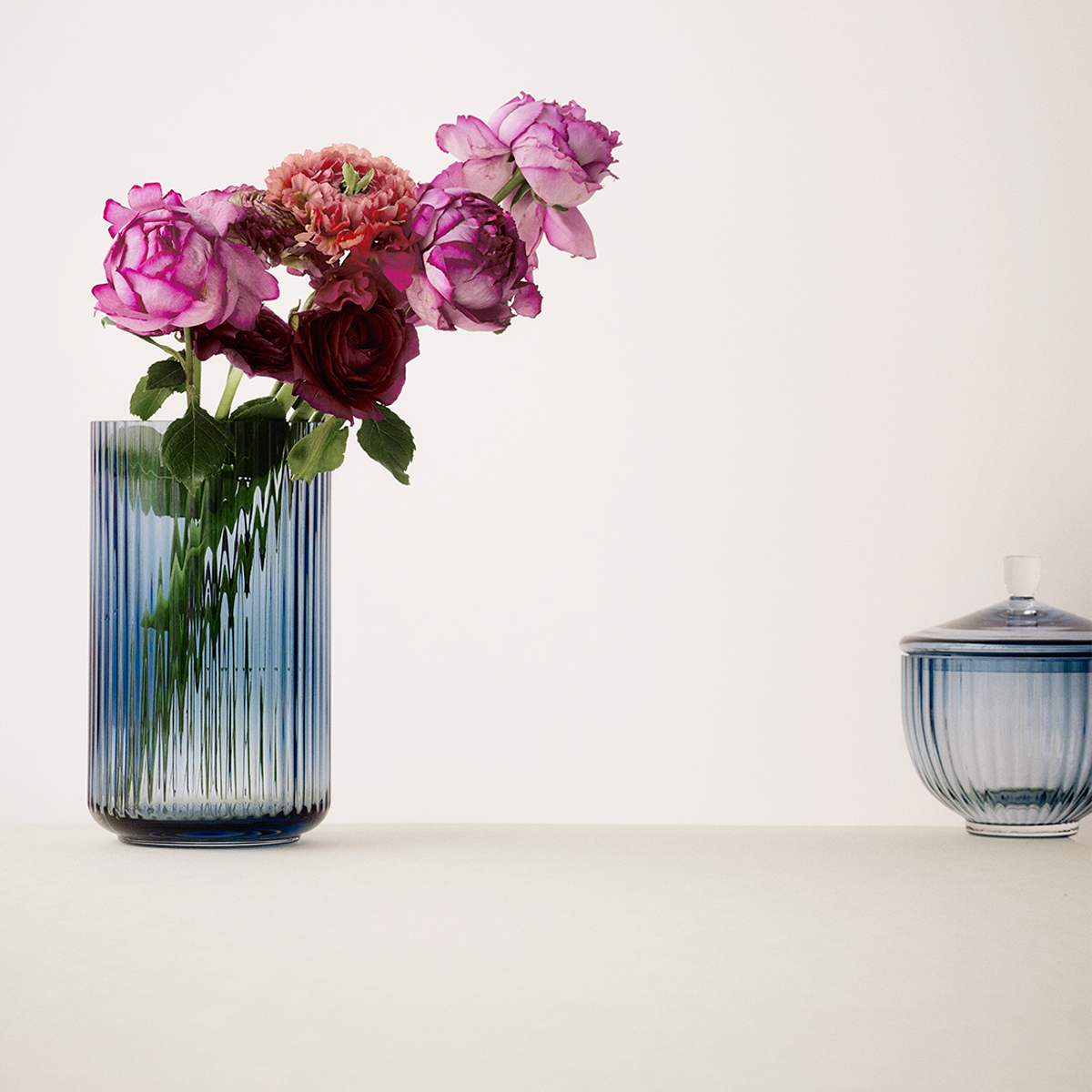 Vase H25 cm Glass Midnight blue *