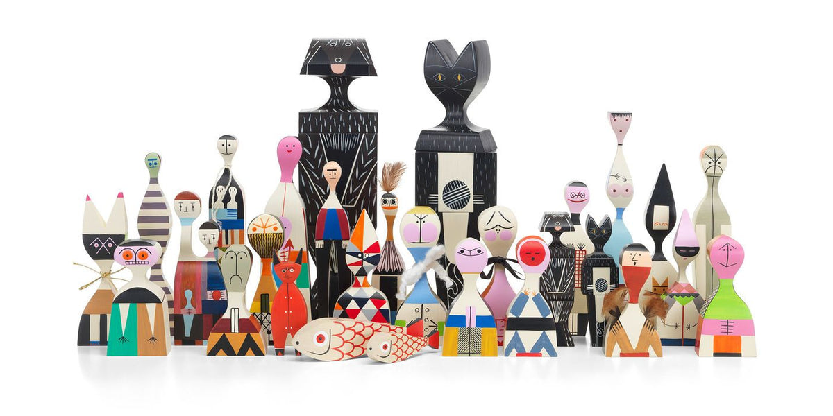 Wooden Doll Alexander Girard , 1952 ( 22 versions )