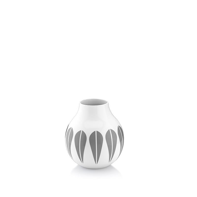 Lotus I Vase 10.5cm White porcelain vase with grey lotus pattern