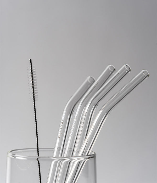 https://www.studiopazo.ca/cdn/shop/products/Muurla-glass-straw-setting_-13-600x700_600x700.jpg?v=1661282396